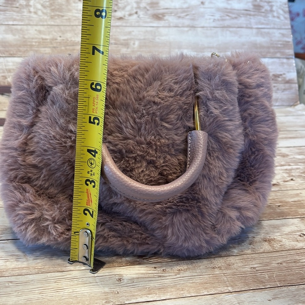 Isaac Mizrahi Faux Lavender Fur Gold Chain Strap Mini Crossbody Mini Handbag - Picture 11 of 12